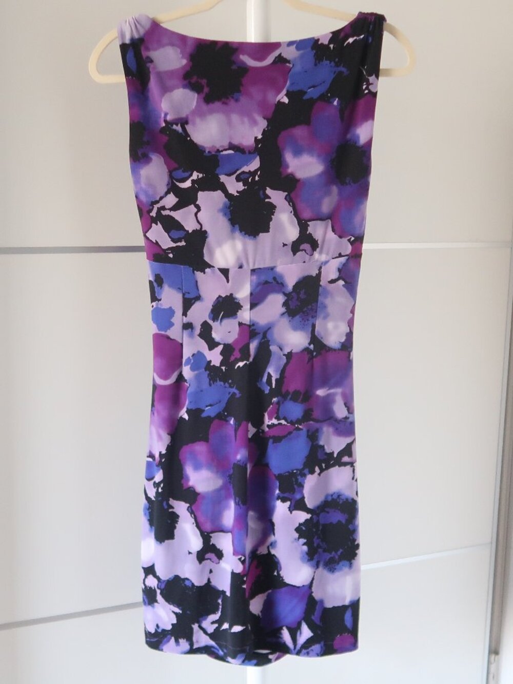 Lauren Ralph Lauren Purple Floral Ruched Faux Wrap Sheath Dress Summer Slinky 6 - Picture 4 of 7